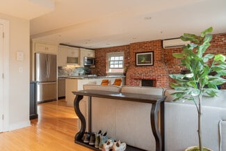 159 State St Unit 4A, Portsmouth, NH 03801
