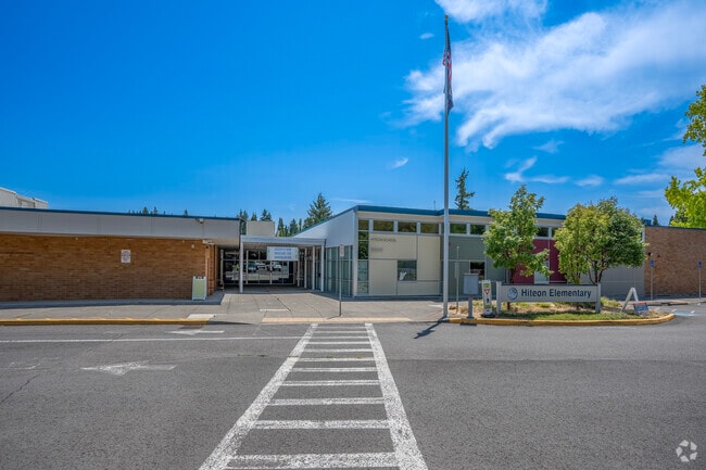 Exterior view of Hiteon Elementary School in Beaverton, Oregon.