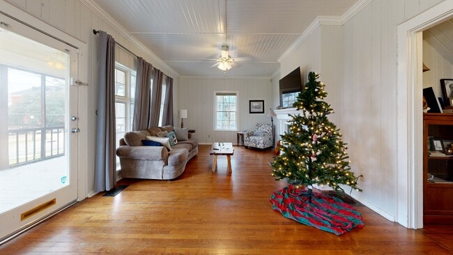 1611 Peachtree St, Jackson, MS 39202 - photo 2
