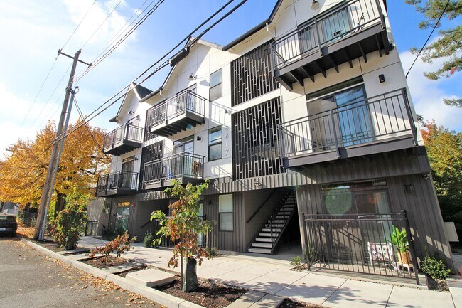 8417 SW 24th Ave unit 210, Portland, OR 97219 - photo 3