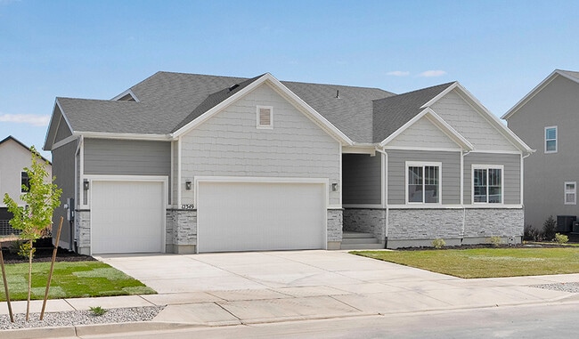 12349 Trout Lake Ln, Herriman, UT 84096 - photo 3