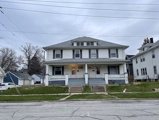 1220 11th St, Moline, IL 61265