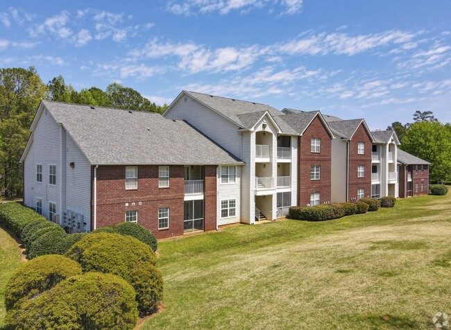 Manchester at Wesleyan Apartment Community