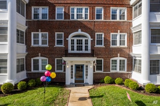 131 E 46th St Unit 14, Kansas City, MO 64112