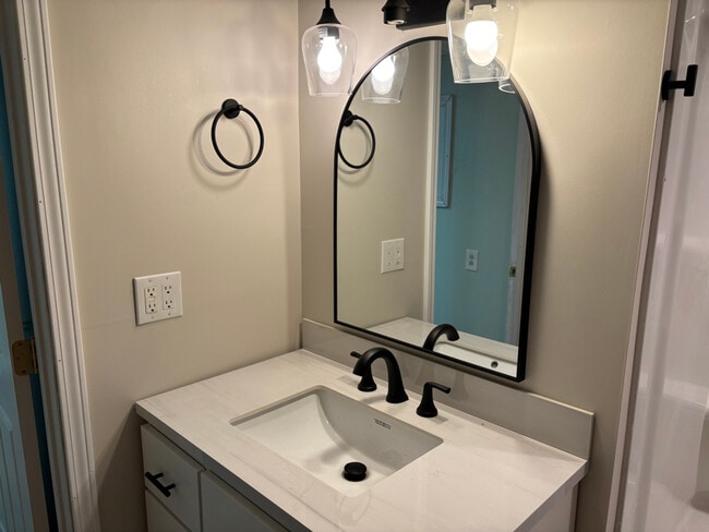 823 3rd Ave unit 3, Fairbanks, AK 99701 - photo 6