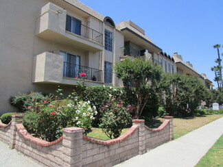5151 Woodman Ave, Sherman Oaks, CA 91423