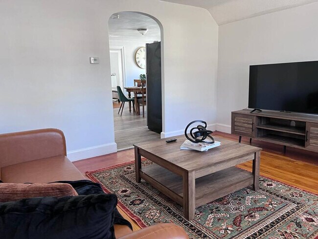 665 Mendon Rd unit FL2-ID1347759P, Woonsocket, RI 02895 - photo 6