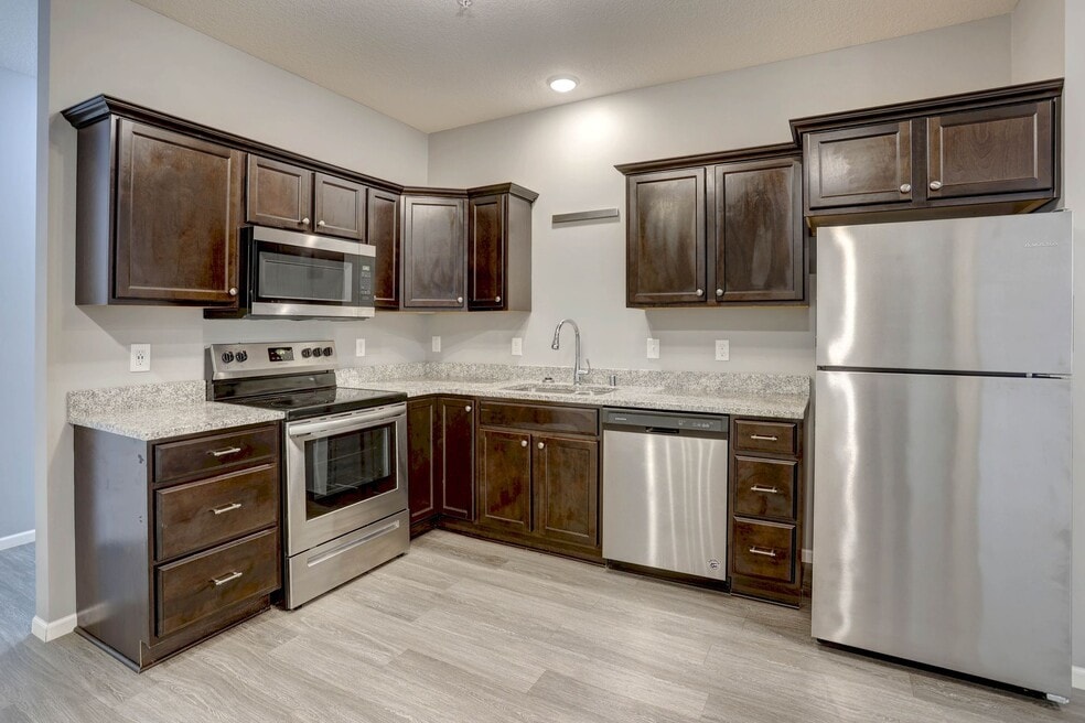 Fox Run Townhomes, Mankato, MN 56001 - photo 1