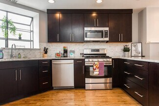 3264-3270 N Clark St, Chicago, IL 60657