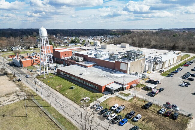 Kraft Heinz in Kendallville produces some of the most popular commercial grocery options.