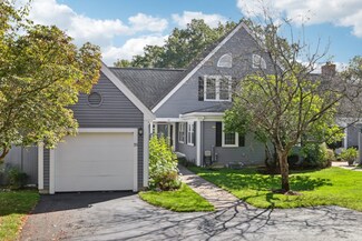 35 Mitchell Grant Way, Bedford, MA 01730