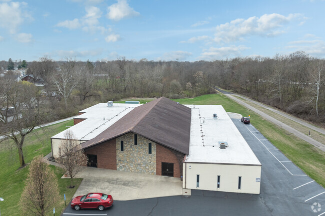 Piqua Christian School has approximately 27 students.