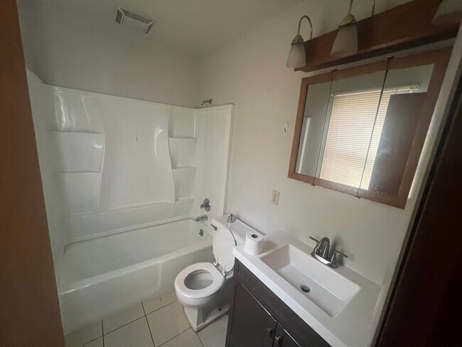 119 Maholm St unit A, Newark, OH 43055 - photo 6