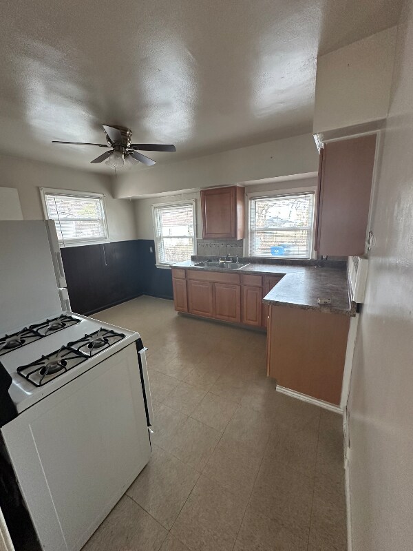 795 Sunningdale Dr, Inkster, MI 48141 - photo 1