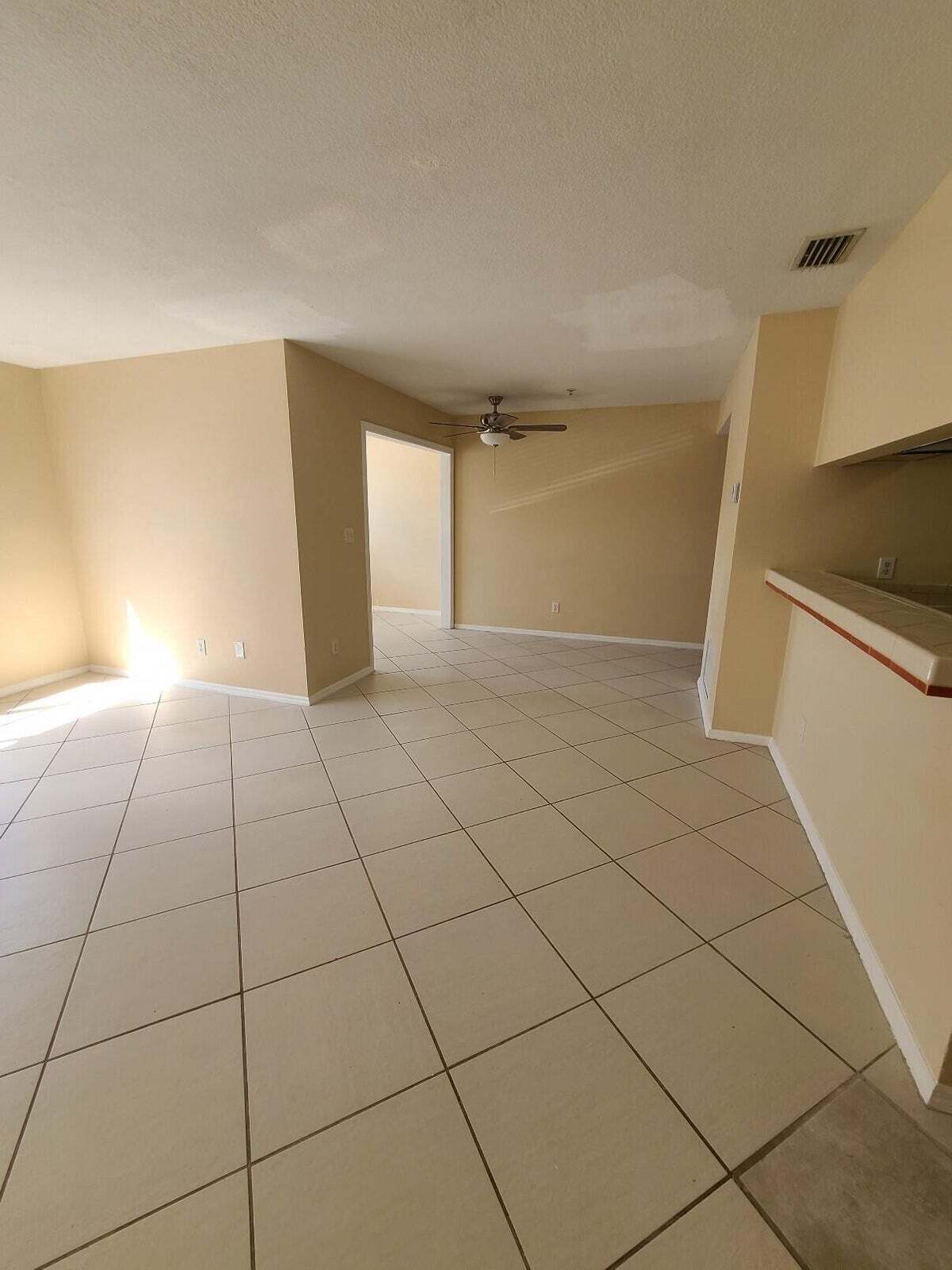 2305 N Congress Ave unit 28, Boynton Beach, FL 33426 - photo 1