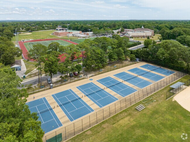 Bayport residents can enjoy seven tennis courts at Bayport Commons Park.