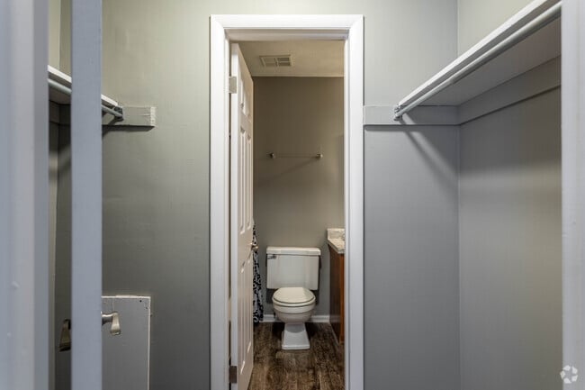 The Arlington - 1 Br, 1 Ba