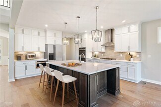 40 Libby Hollow St, Springboro, OH 45066