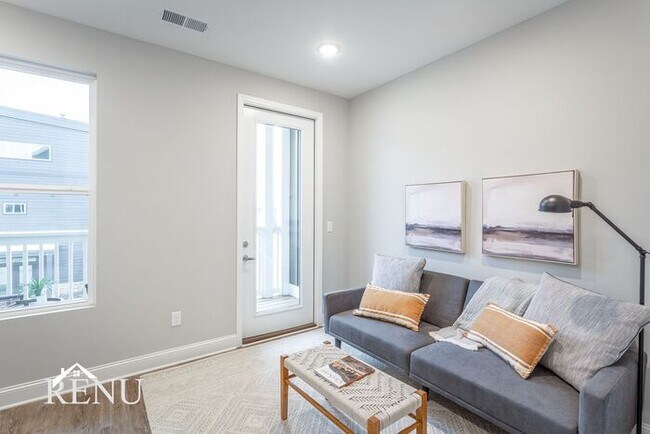 2341 E 18th St, Chattanooga, TN 37404 - photo 6