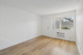 118 14th St, Ramona, CA 92065