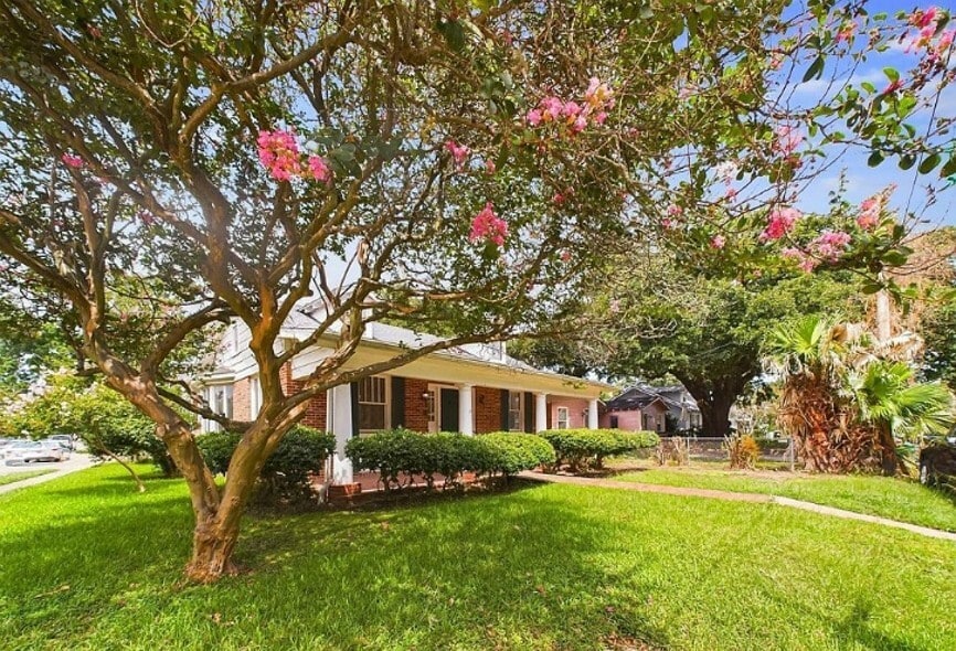 903 Myrtle Place, Lafayette, LA 70506 - photo 1