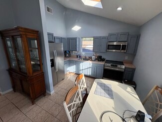 50 Eisenhower Ave, Brentwood, NY 11717