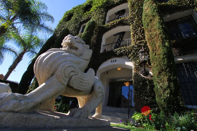 Burnside Villas Apartments...New York Style and Charm...CALL NOW!, Los Angeles, CA 90036 - photo 1