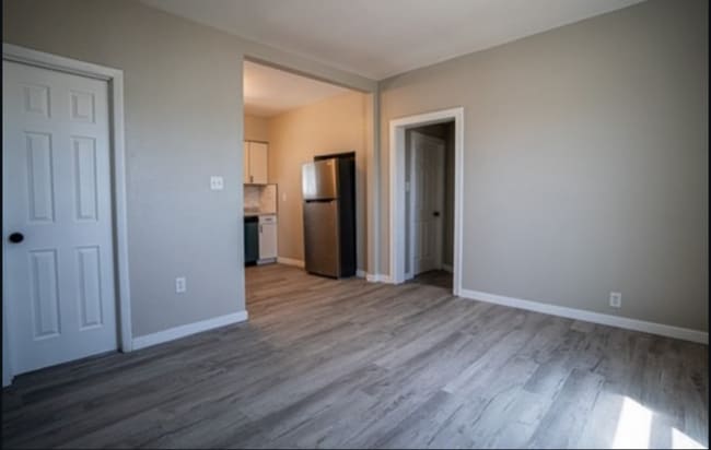 619 W 7th St, Pueblo, CO 81003 - photo 4