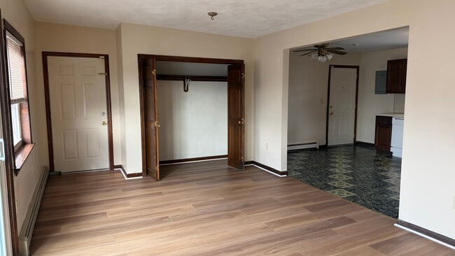 541 Revere St unit 3B, Revere, MA 02151 - photo 7