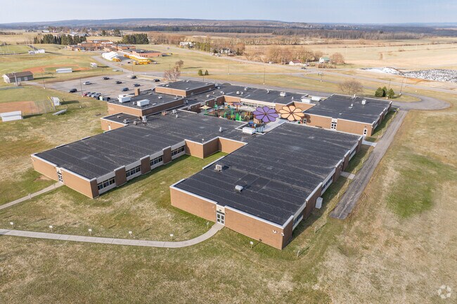 Pine Valley Elementary School provides a well-rounded education and promotes academic excellence.