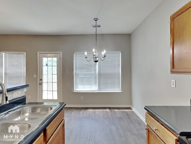 2877 Windsor Forrest Ct, Atlanta, GA 30349 - photo 7