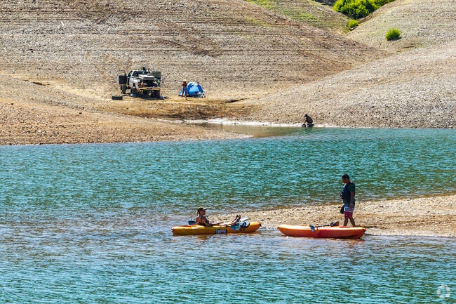 Jones Valley Resort, in Jones Valley, you can drive down to the waters of Lake Shasta.