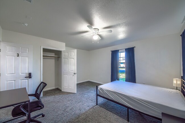 4906 Melvin Dr, San Antonio, TX 78220 - photo 6