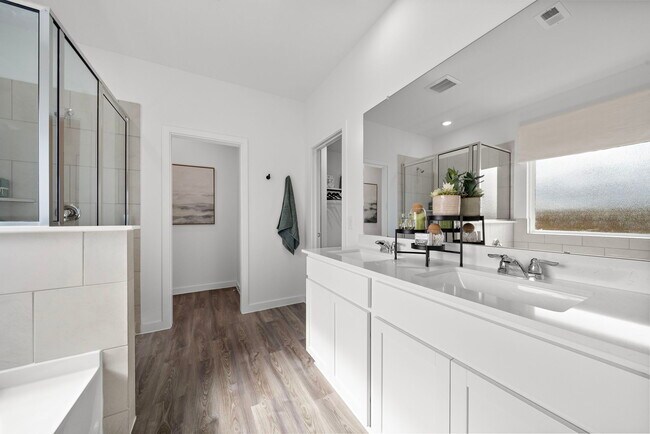 17238 White Peace Dr, Waller, TX 77484 - photo 5