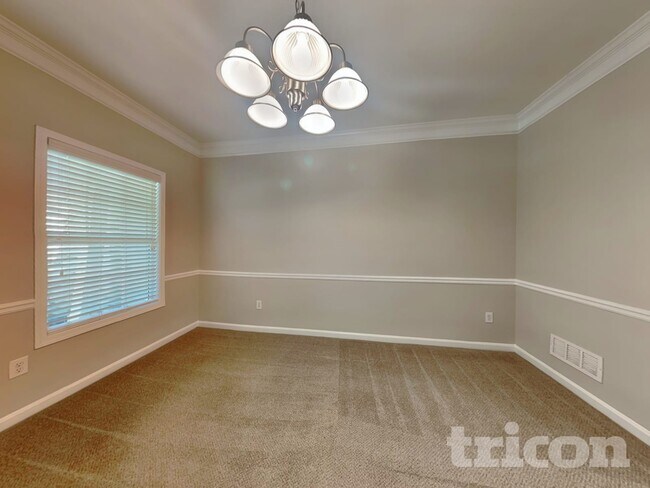 1012 Levista Dr, Locust Grove, GA 30248 - photo 3