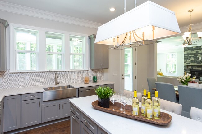 504 Fern Hill Rd unit 36577987, Mooresville, NC 28117 - photo 2