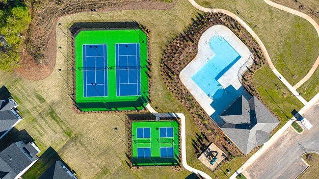 302 Abbott Rd, Statham, GA 30666 - photo 3