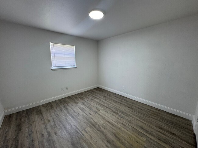 611 Sunset Ln unit B, Copperas Cove, TX 76522 - photo 7