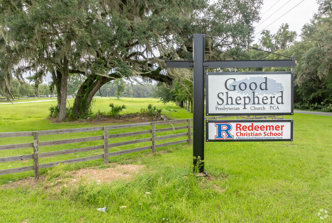 Redeemer Christian School is part of the Good Shepherd Church.