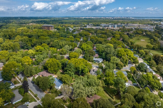 Arbor Hills is a quiet, tree-lined community in West Madison.
