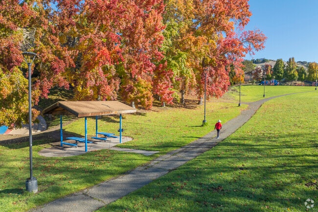 May Valley's La Moine Park has a walking trail and small picnic area.