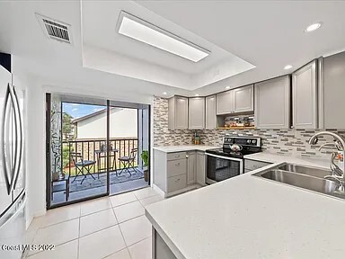 1515 Huntington Ln unit 922, Rockledge, FL 32955 - photo 2