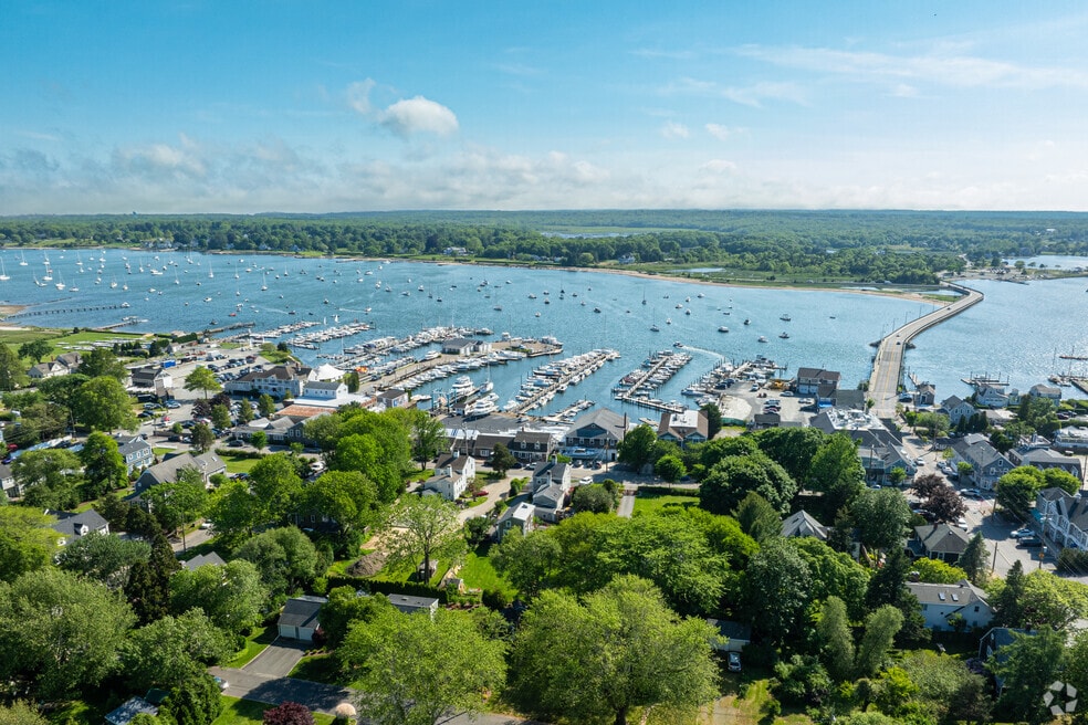 Redgate Corner/South Dartmouth