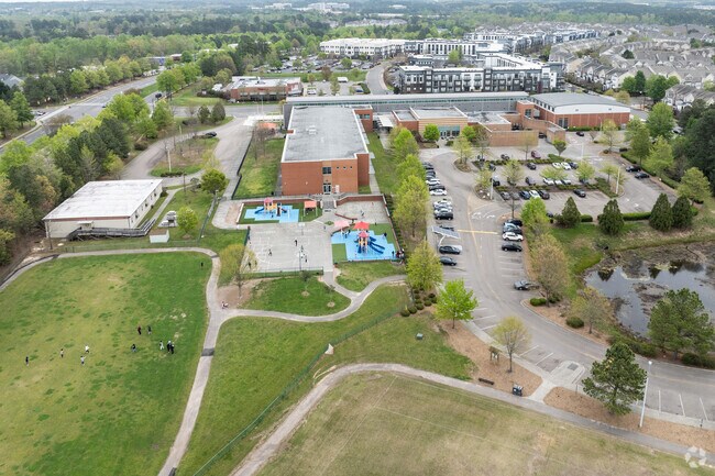 Brier Creek Elementary share a space with the community center.