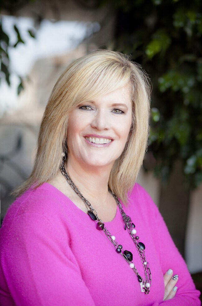 Lisa Boone