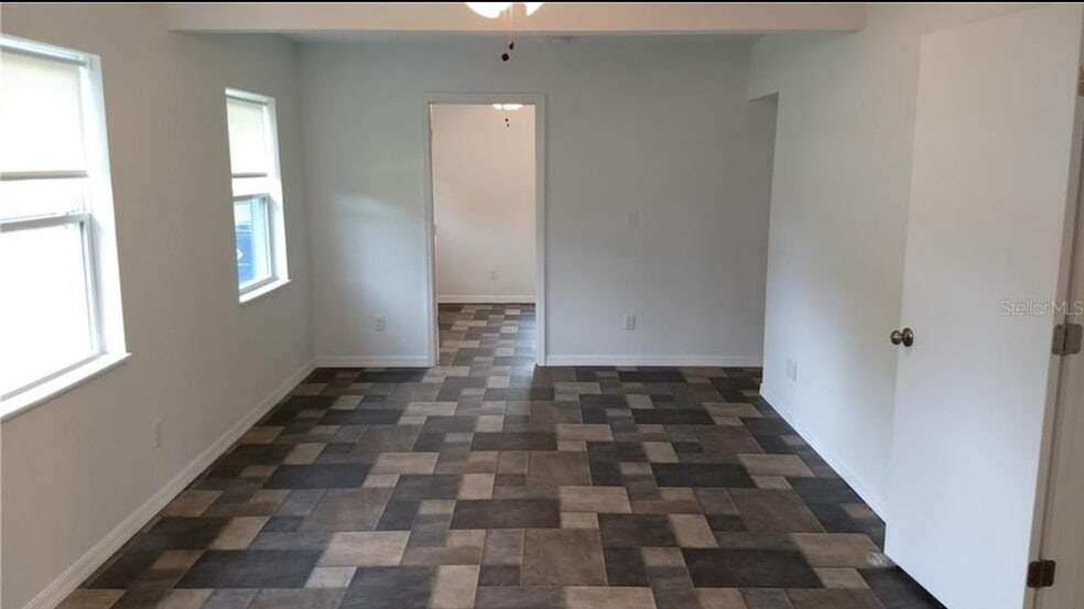 Photos are representative of all units at Hart Street.