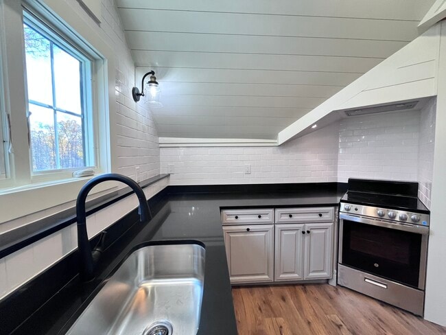 2614 Boston Post Rd unit 3814, Guilford, CT 06437 - photo 7