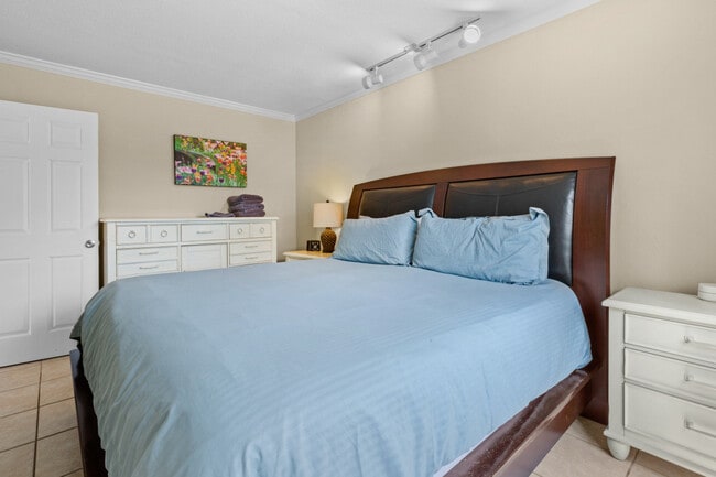 1700 SW 16th Ct unit ID1359133P, Gainesville, FL 32608 - photo 7