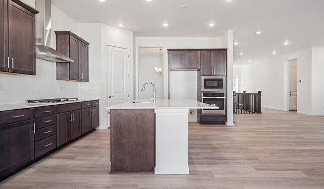 9178 Gold Lace Place, Highlands Ranch, CO 80129 - photo 3