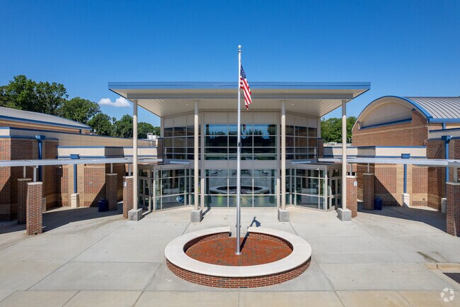 Crabapple Middle School serves students living in the Roswell neighborhood.